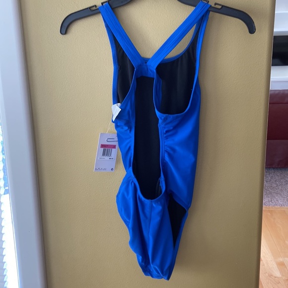Nike Swim Nwt Nike Womens Fastback Solid One Piece Poshmark